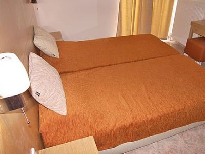 Sunrise Hotel Apartments อิปโซส ภายนอก รูปภาพ