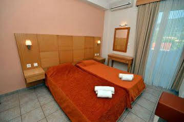 Sunrise Hotel Apartments อิปโซส ภายนอก รูปภาพ